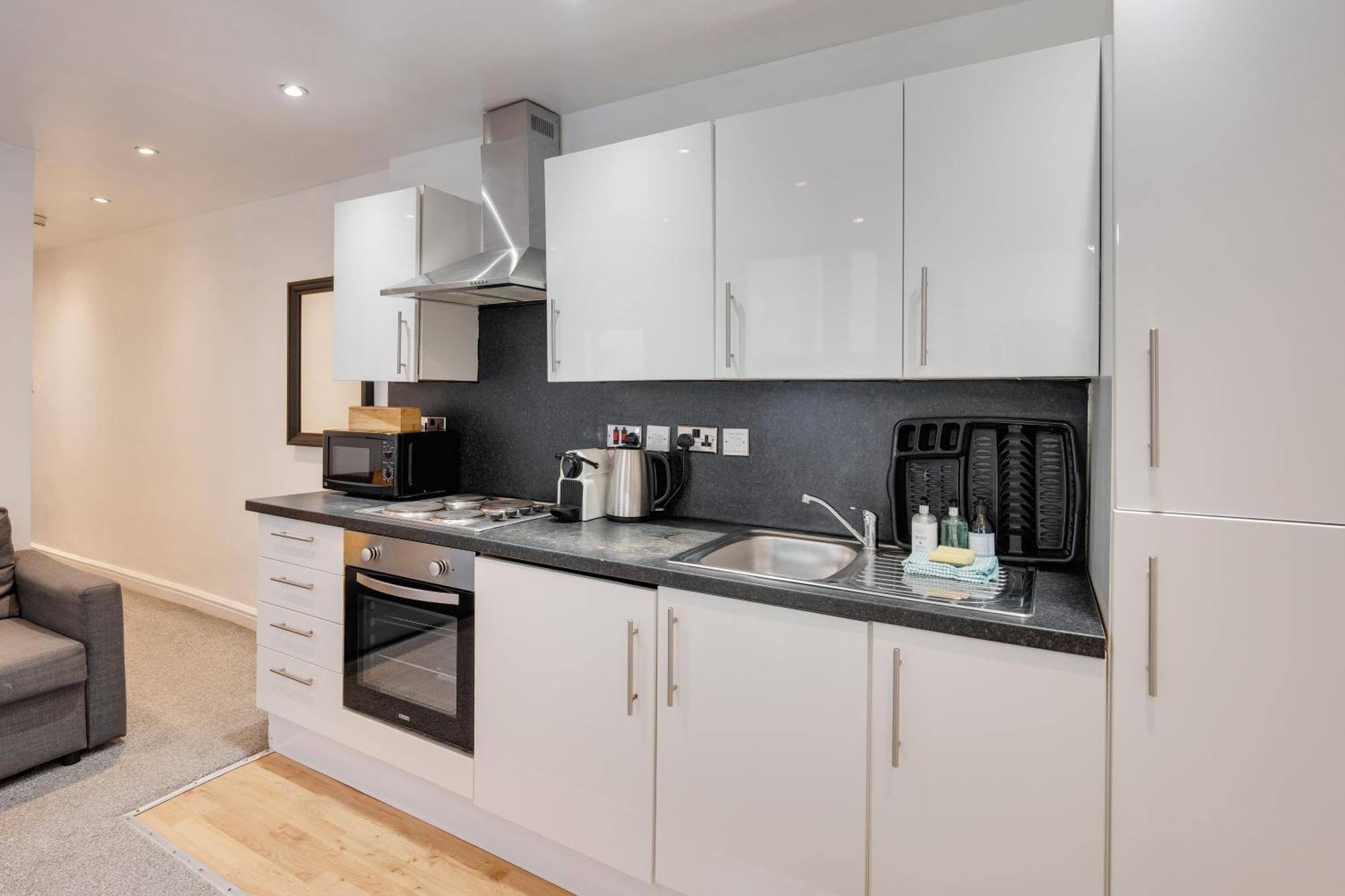 2 Bedroom Aprtmnt For Upto 6 Nr Centre, Uni &Parks 卡迪夫 外观 照片